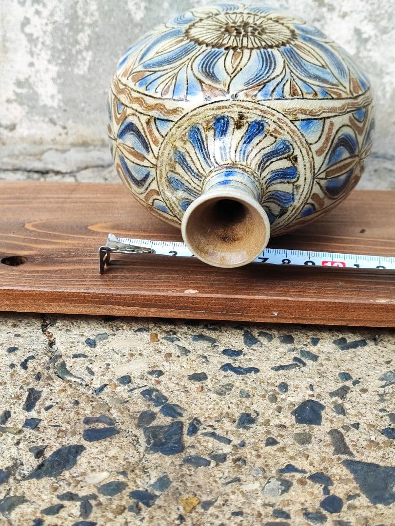 花瓶　フラワーアレンジメント　窯元 花がら　豊前吉右衛門窯 陶器　花柄