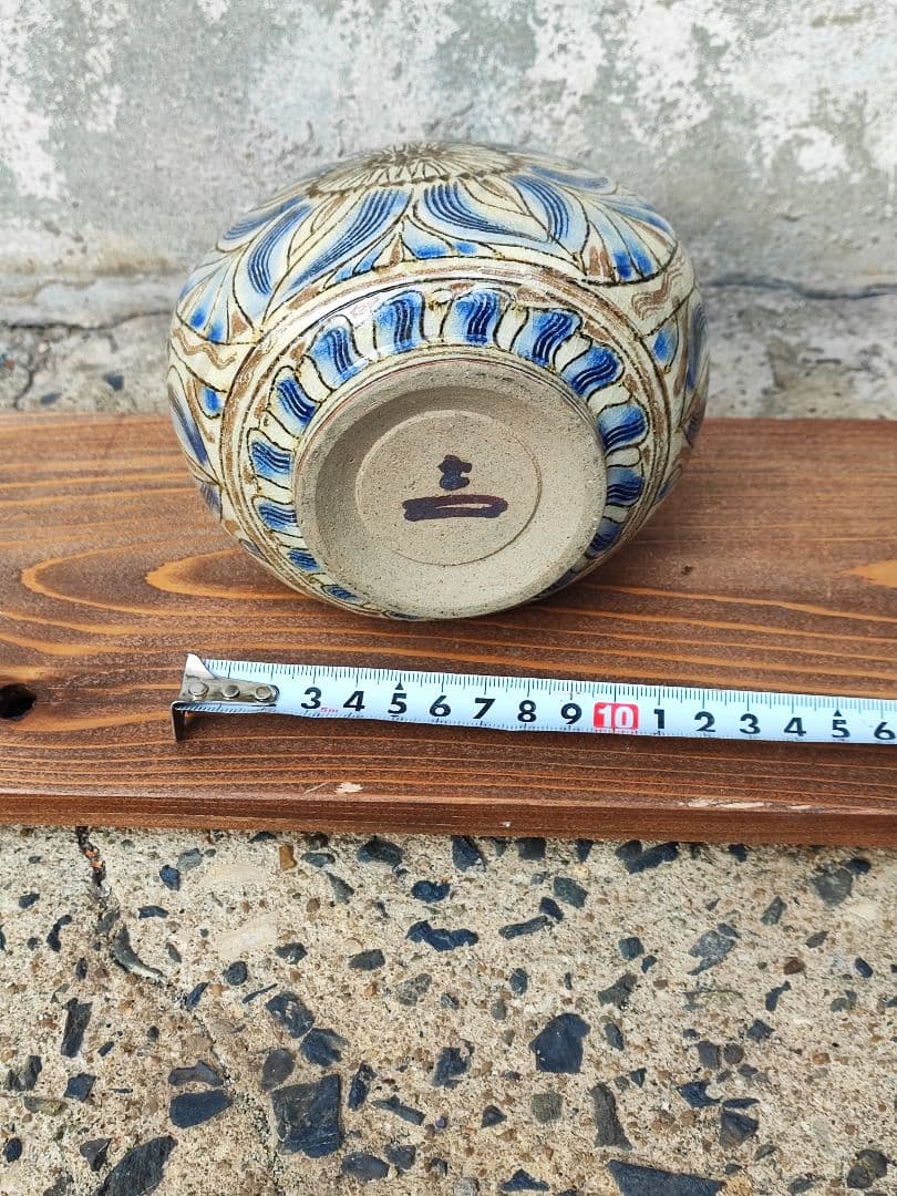 花瓶　フラワーアレンジメント　窯元 花がら　豊前吉右衛門窯 陶器　花柄