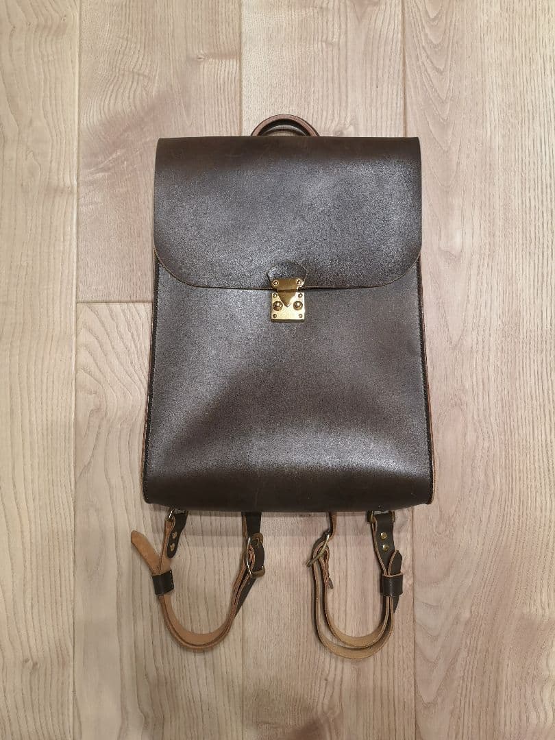 ハンドメイドレザーリュック