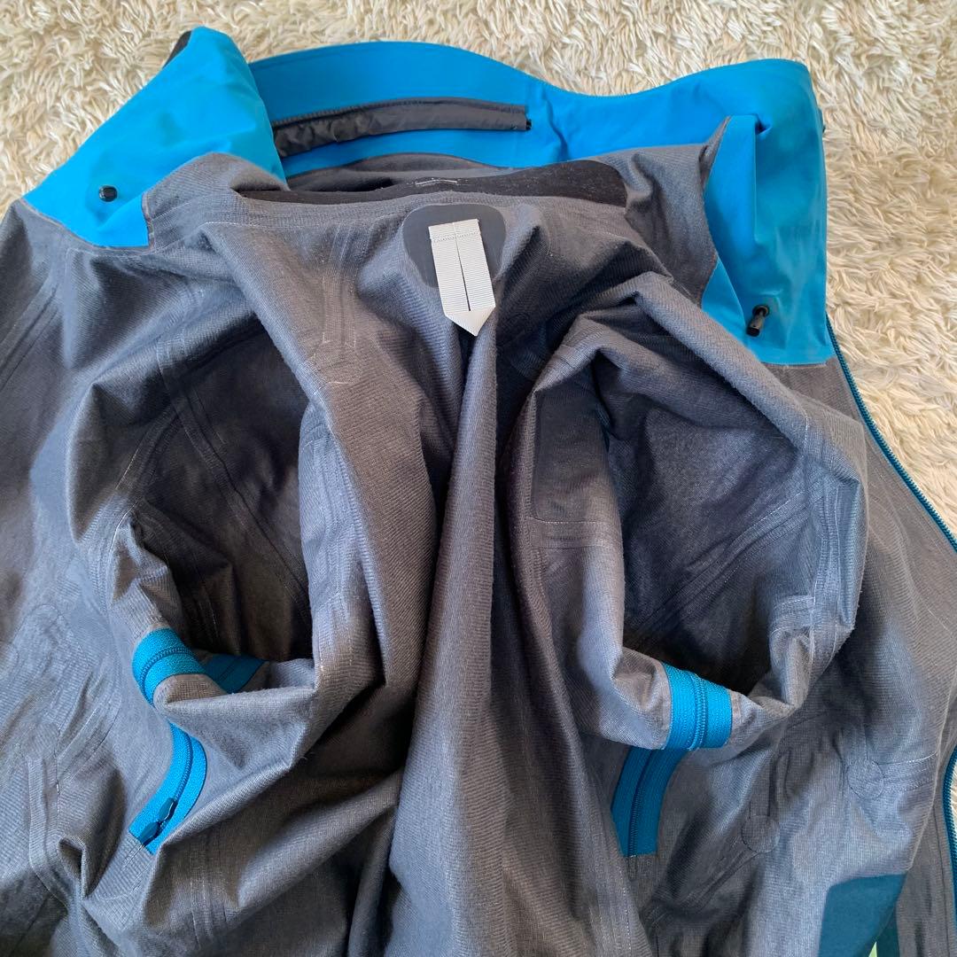 ARC’TERYX GORE-TEX ハードシェル S 水色 テック