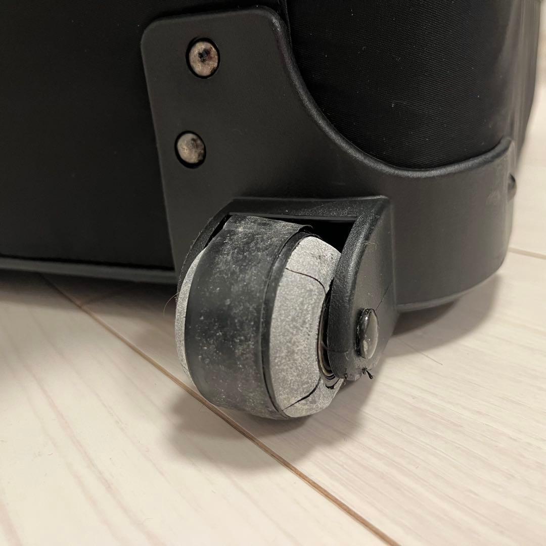 PRADA キャリーケース　バッグ付き