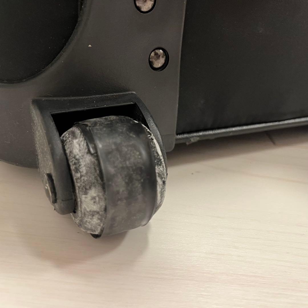 PRADA キャリーケース　バッグ付き