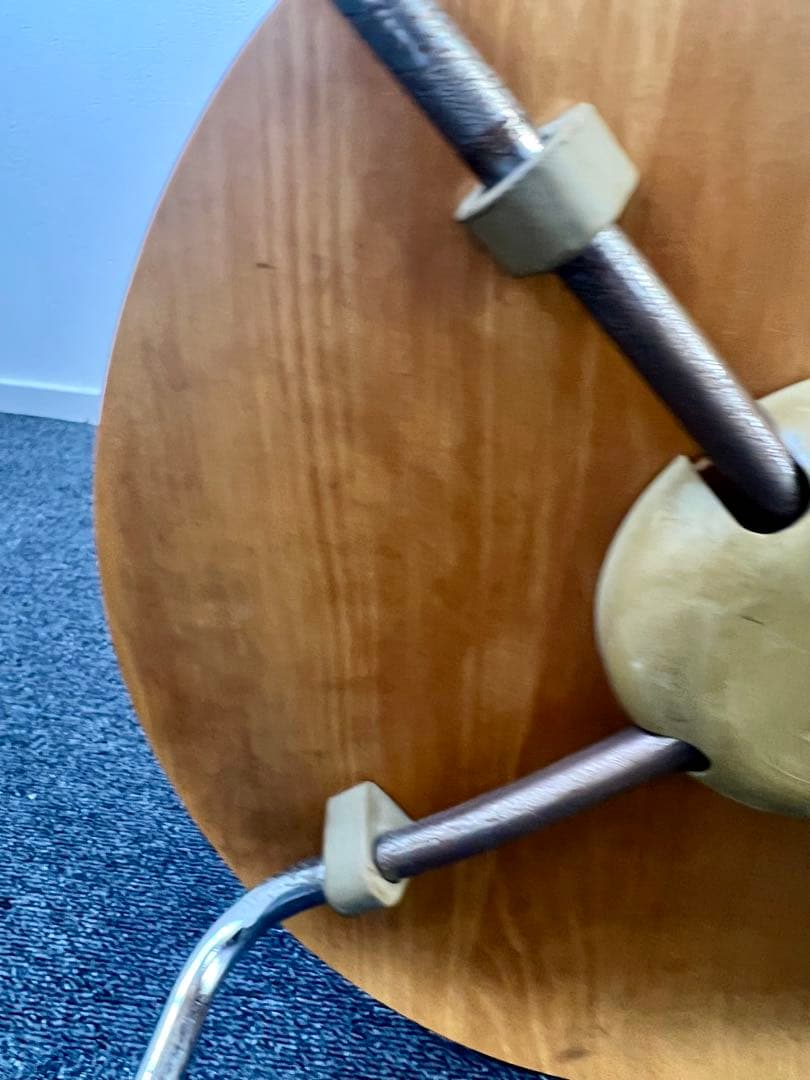 アルネヤコブセン アントチェア1脚【管理番号:H】