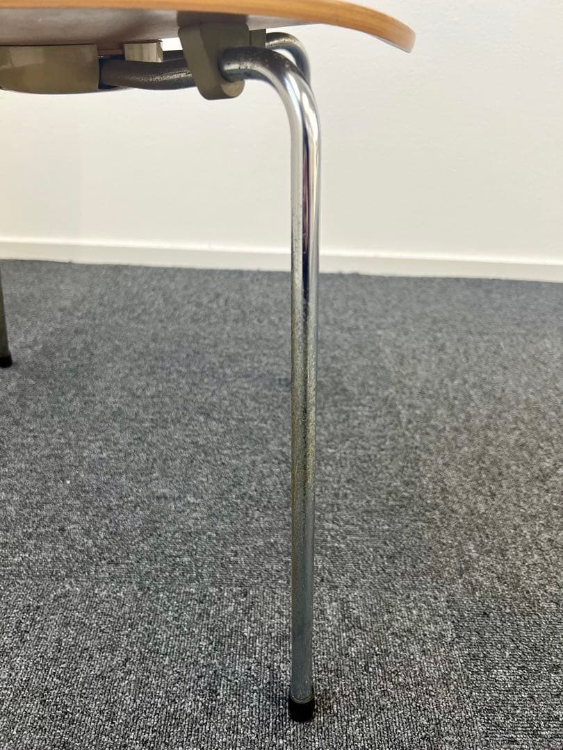 アルネヤコブセン アントチェア1脚【管理番号:H】