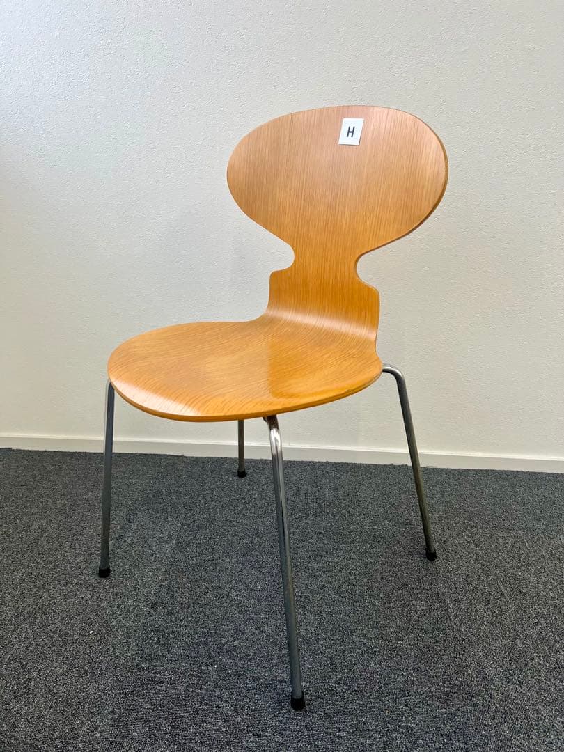 アルネヤコブセン アントチェア1脚【管理番号:H】