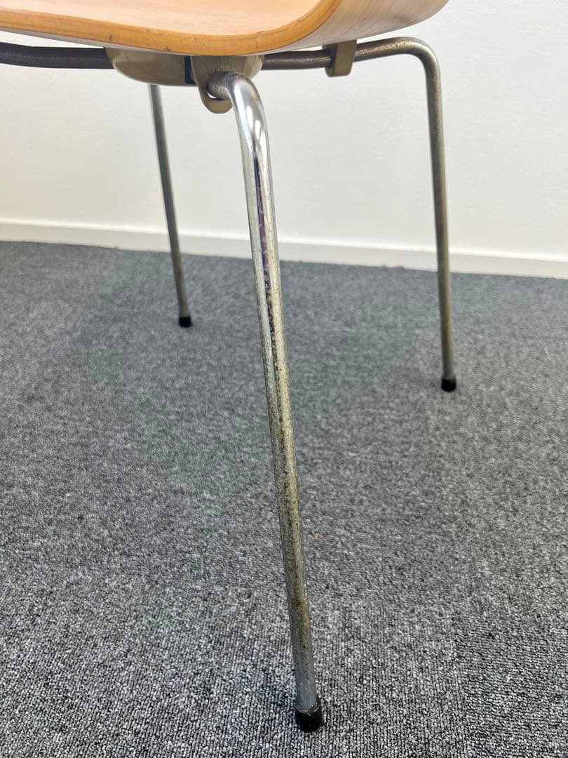 アルネヤコブセン アントチェア1脚【管理番号:H】