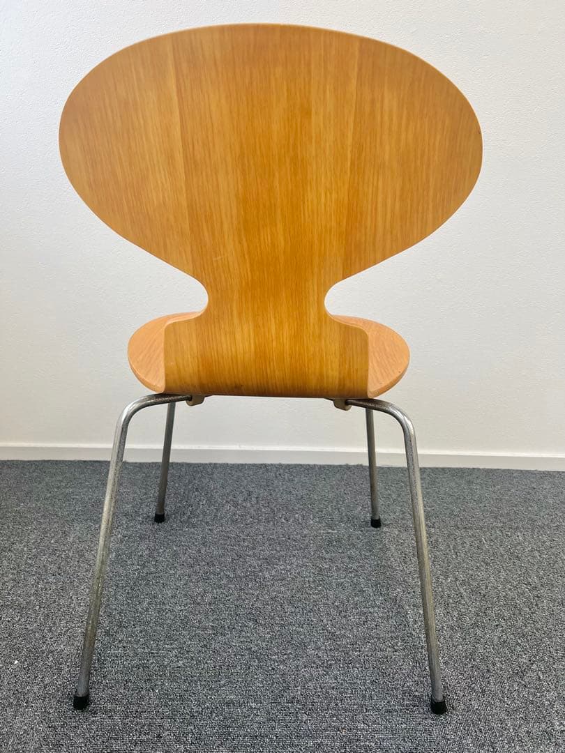 アルネヤコブセン アントチェア1脚【管理番号:H】