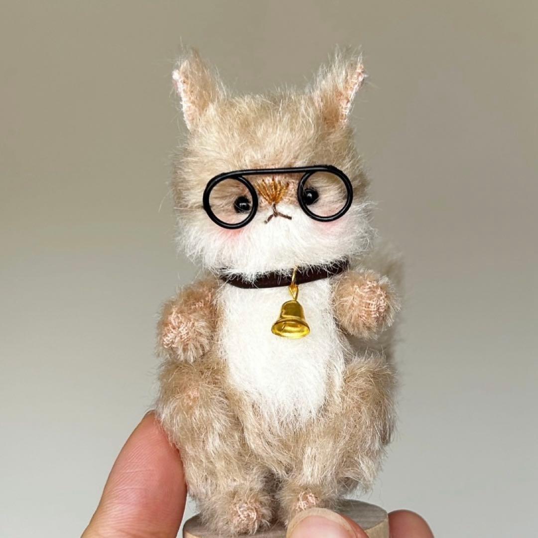 ミニミニぬいぐるみ リスちゃん ミルクティー 海外作家様 ハンドメイド 部屋飾り