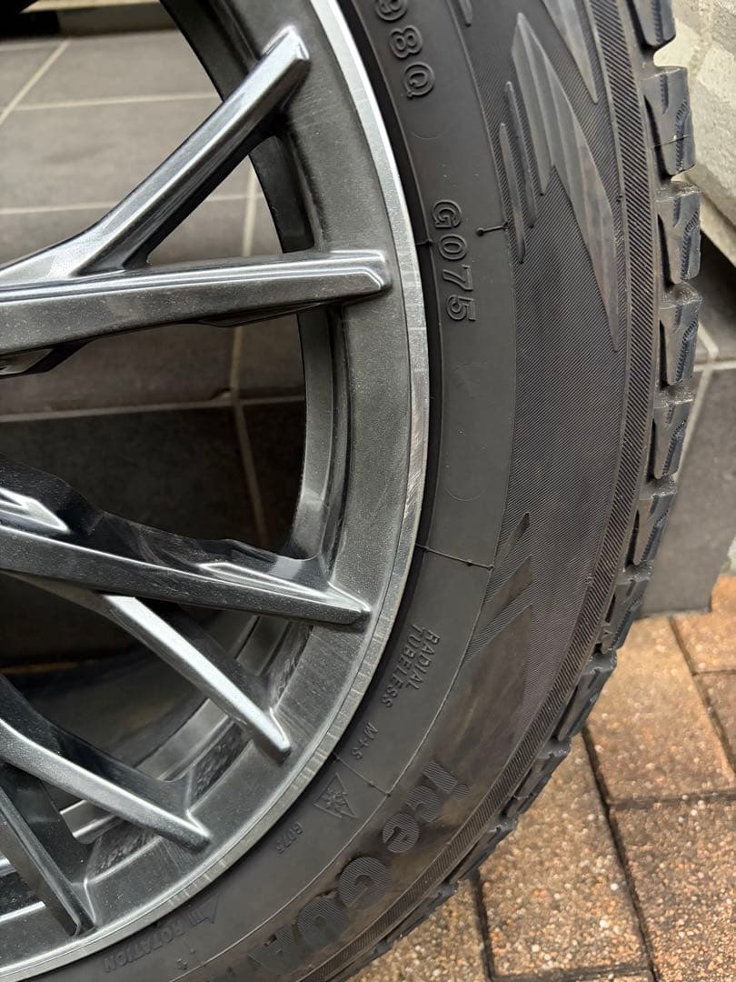 ななと225/55R18 G075 スタッドレス プレシャスHM-2 4本