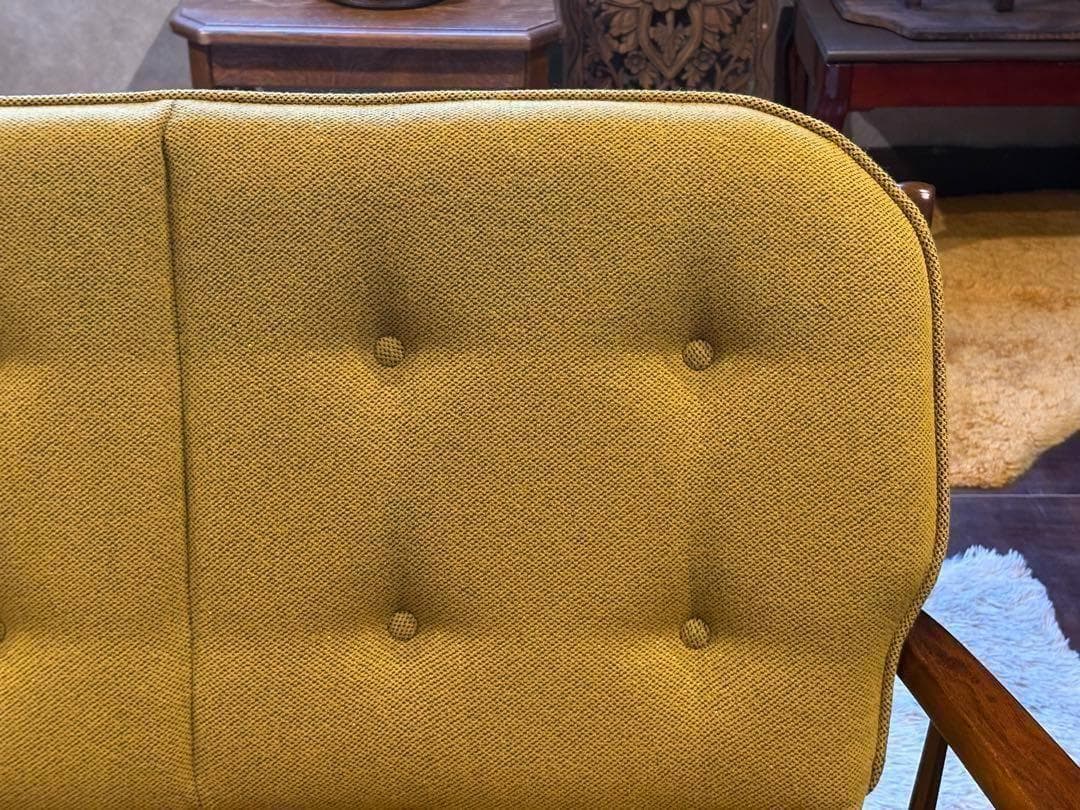 希少　尾州生地　リメイク　カリモク　3人用ソファ　クラシック　コロニアル　SRZ