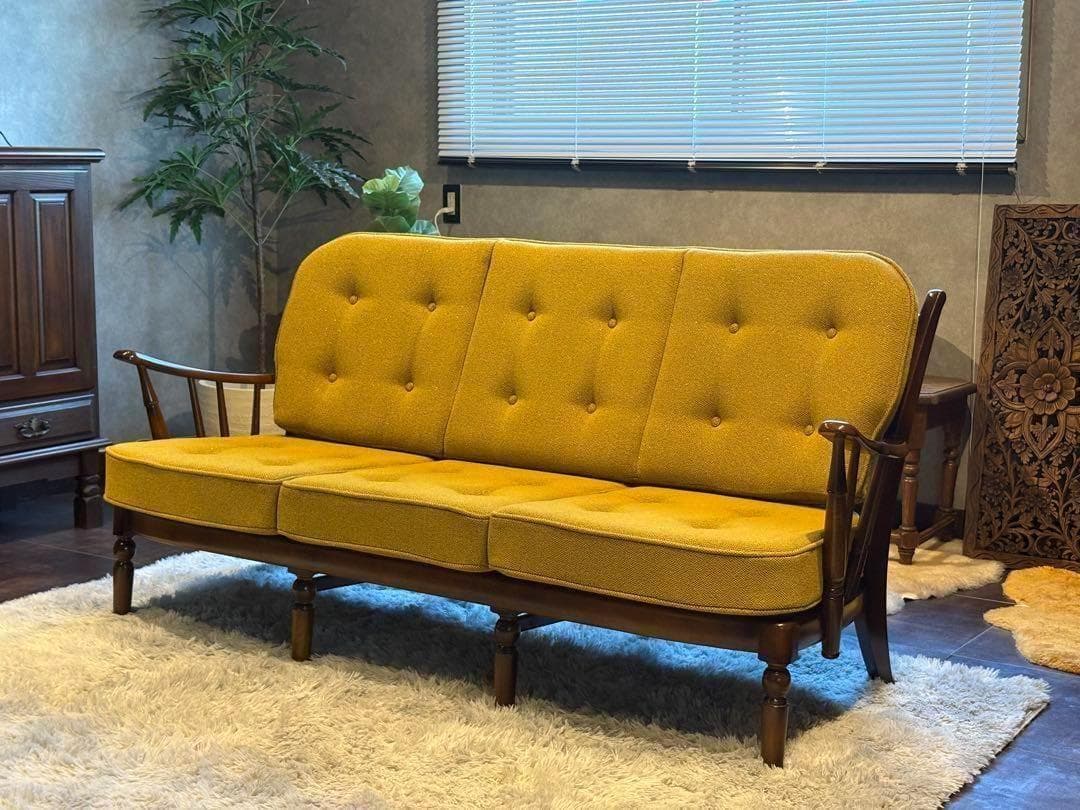 希少　尾州生地　リメイク　カリモク　3人用ソファ　クラシック　コロニアル　SRZ