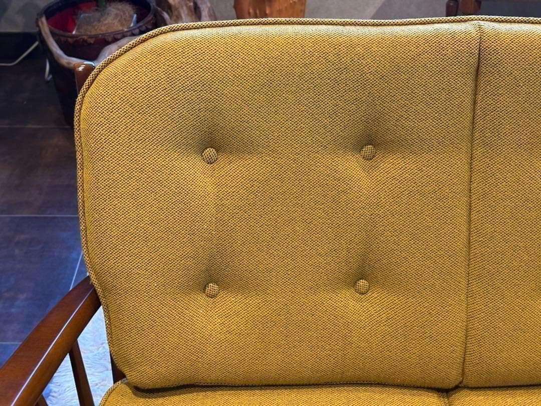 希少　尾州生地　リメイク　カリモク　3人用ソファ　クラシック　コロニアル　SRZ