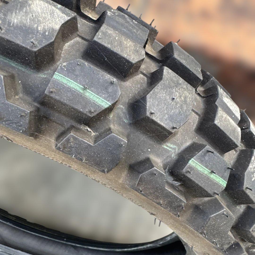 ブリジストン　TW-３０１　TW-３０２　セロー２５０　セロー２２５　前後セット