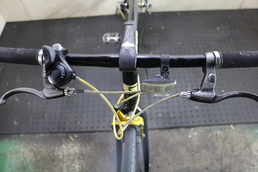 オオトモ製LIG MOVE 700C アルミ 440mm 7速 黒色 クロス