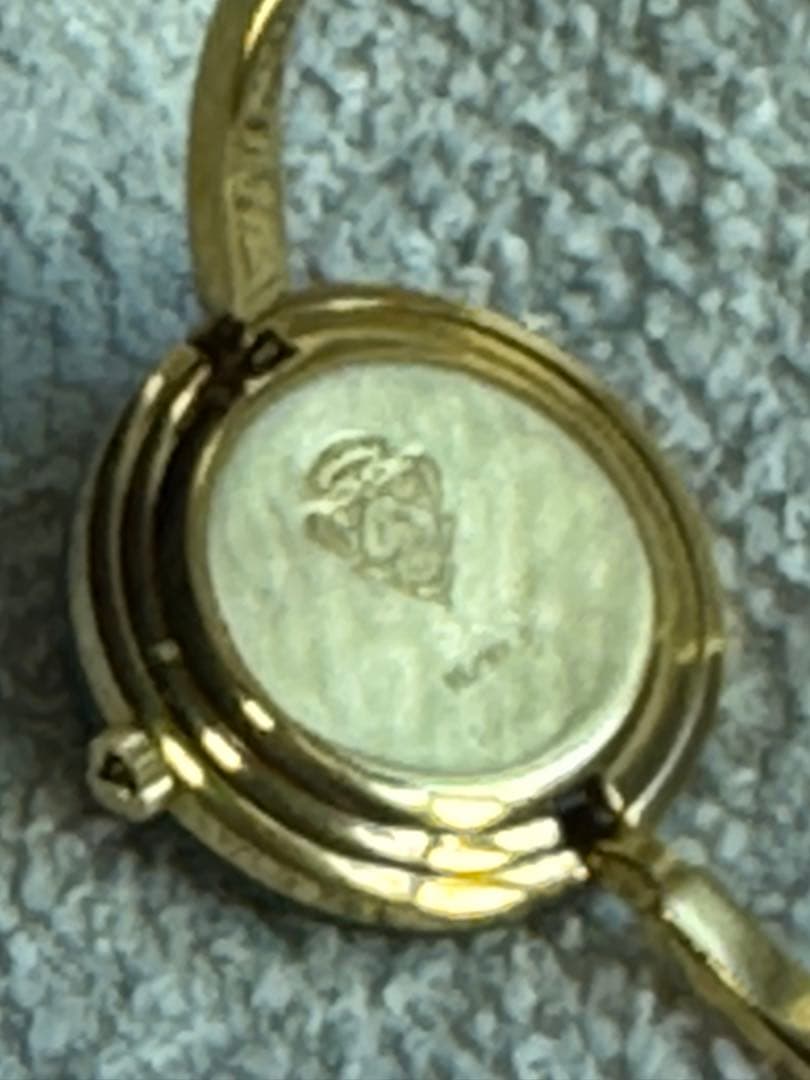 12/31電池交換済　美品　貴重GUCCI チェンジベゼル バングルウォッチ