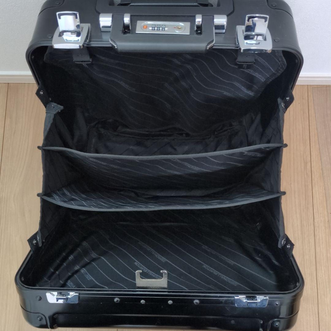 ゼロハリバートン キャリーケース 鍵なし