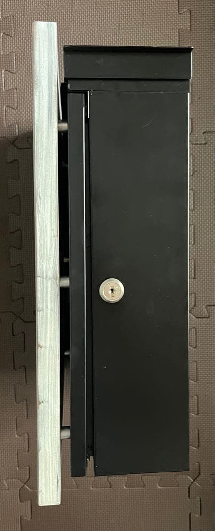 【再販・転売OK、ほぼ新品】壁付けポストD-ポストシャビーシックスタイル