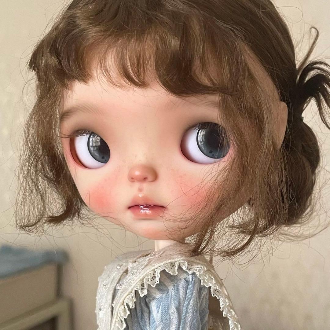 カスタムブライス 海外作家様 小さなお目目 かわいい ハーフ 大人しい 人形
