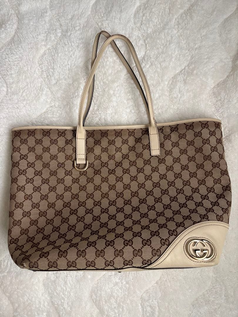 n*u様 GUCCI トートバッグ ベージュ キャンバス