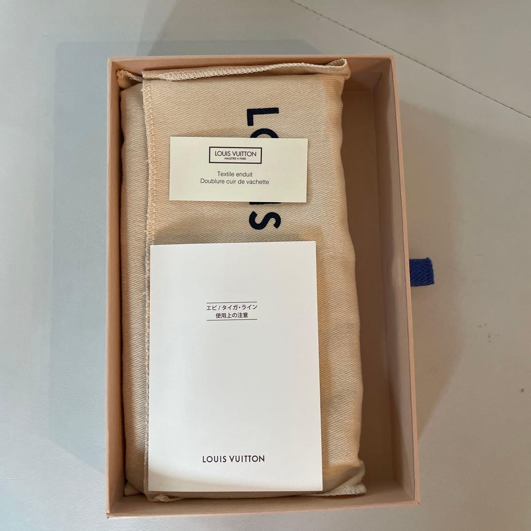 ダミエパターン ブラック ブルー 長財布