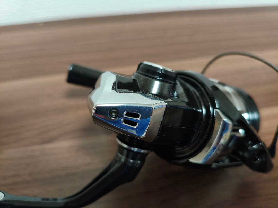 ［極美品］23ヴァンキッシュ C3000MHG