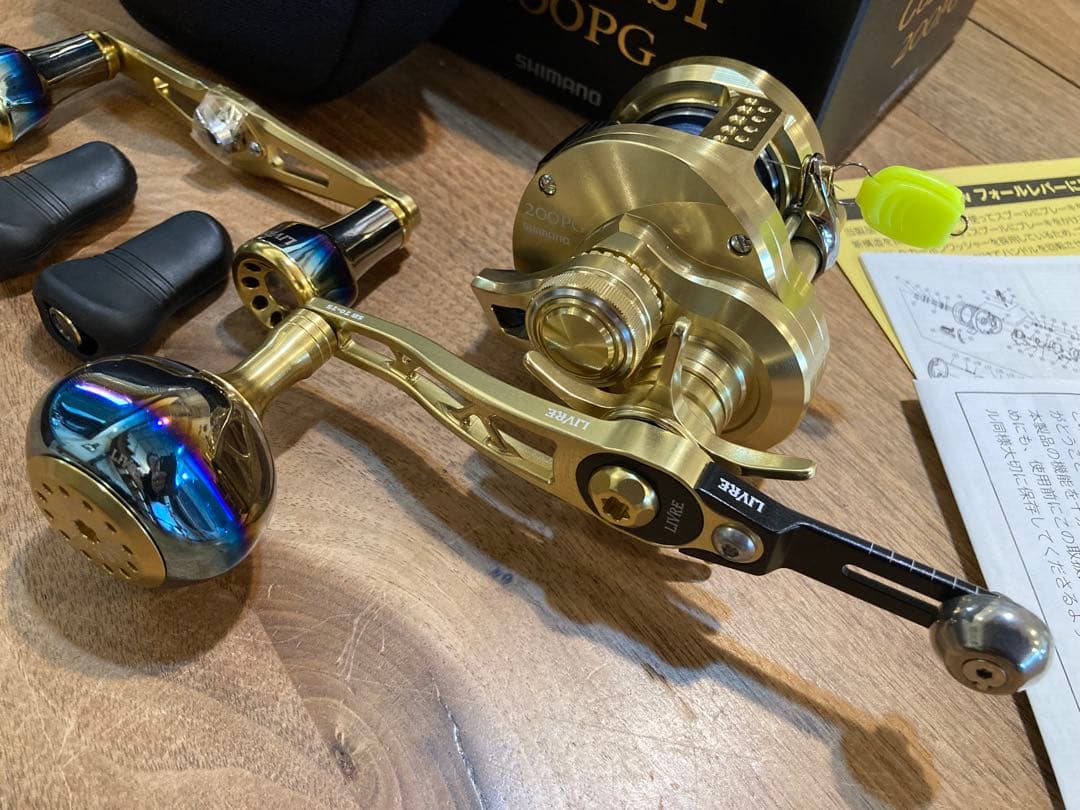 美品 23 オシアコンクエスト 200PG リブレ 限定ハンドル SB70-75