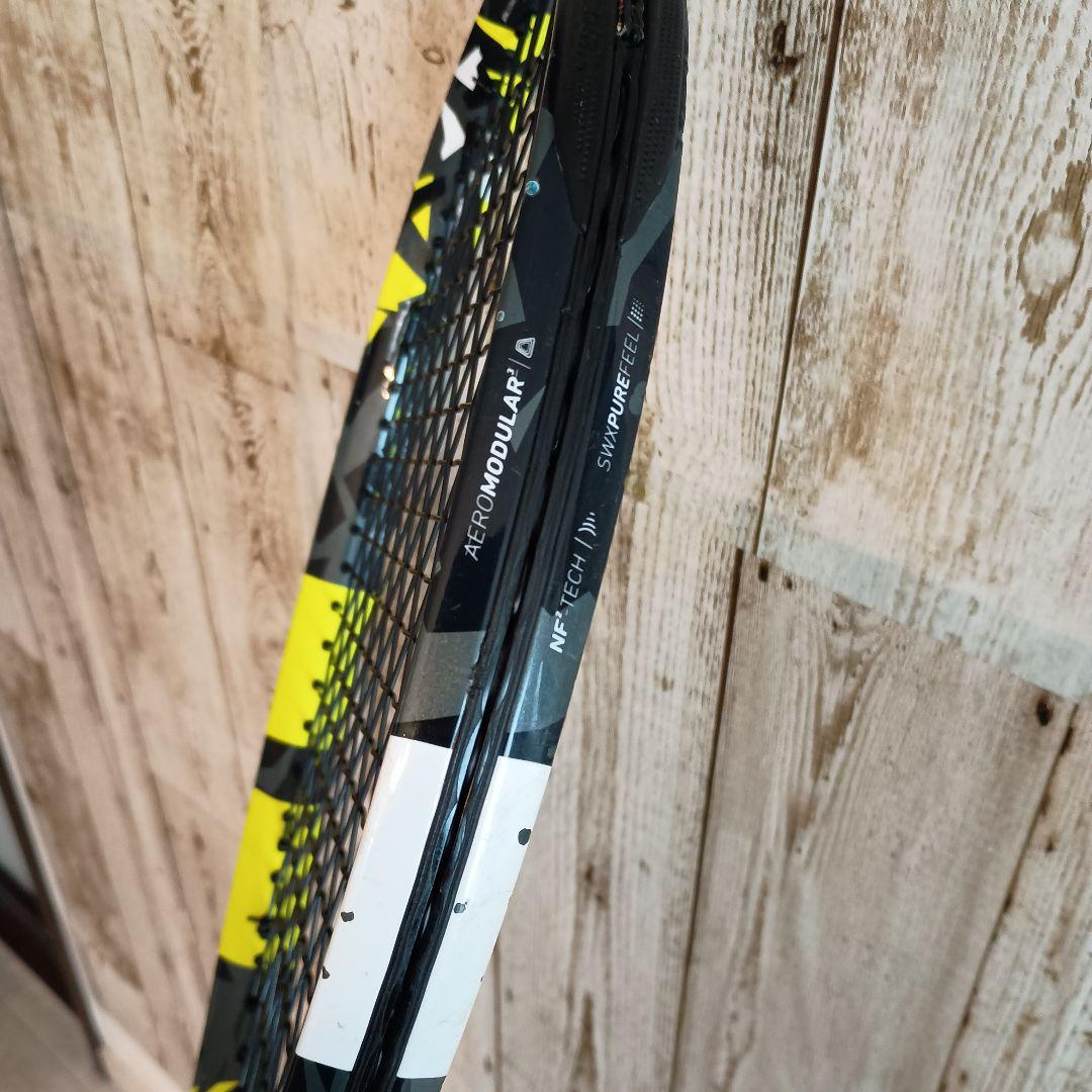 BABOLAT　ピュアアエロ TEAM　現行モデル