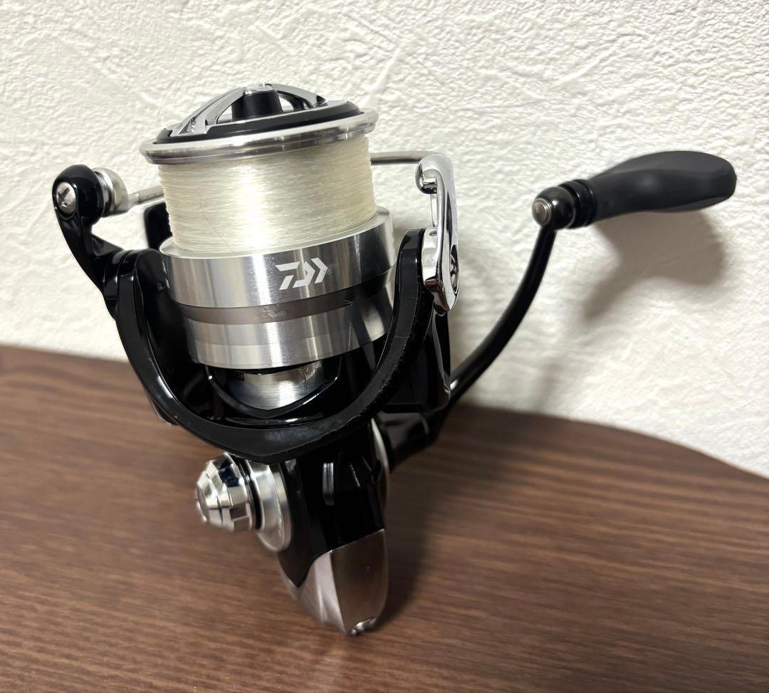 ダイワ(DAIWA) スピニングリール 19 レグザ LT3000