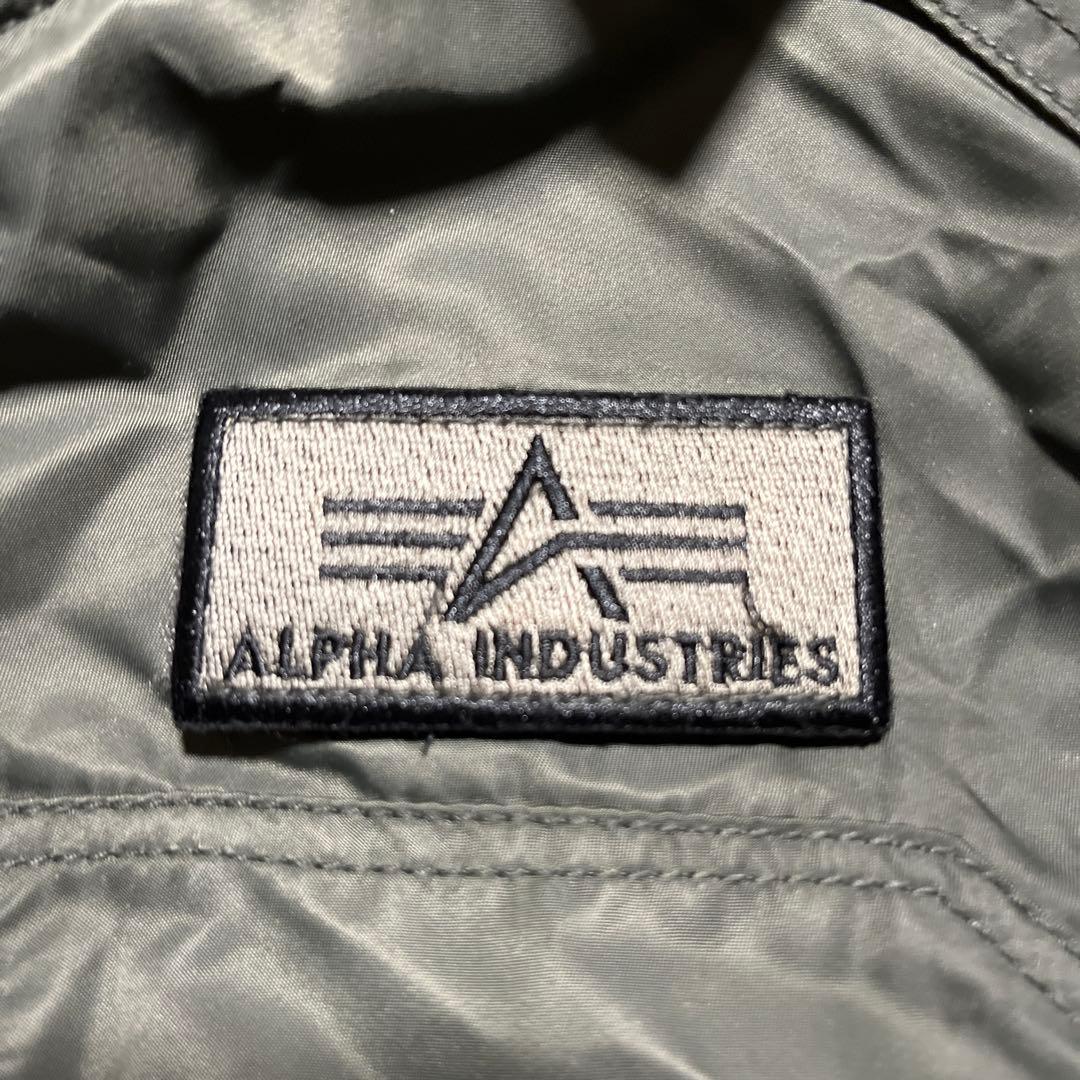 ALPHA INDUSTRIES フード付　ジャケット　ma-1 L
