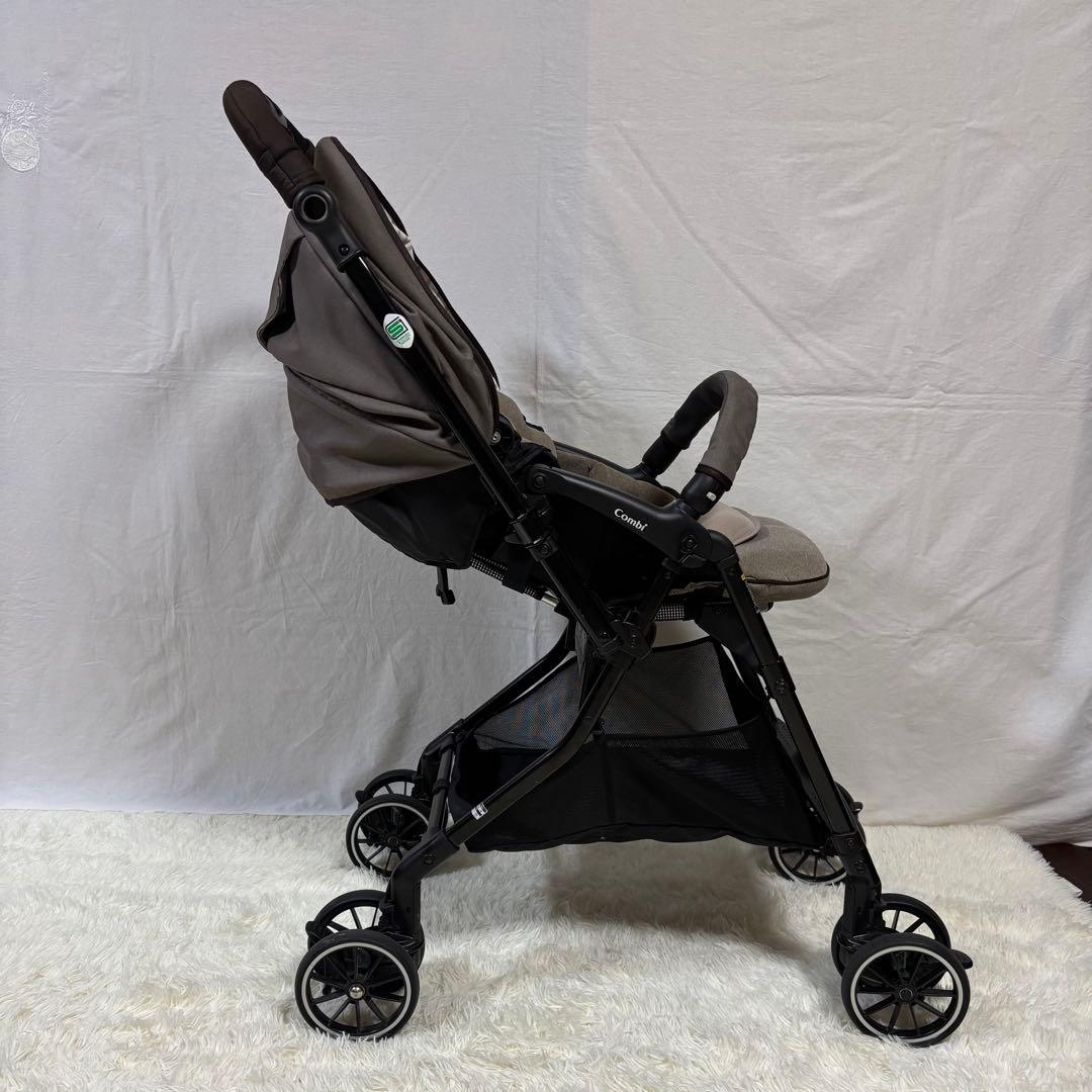 【極美品】限定モデルCombi スゴカルα compact エッグショックAW