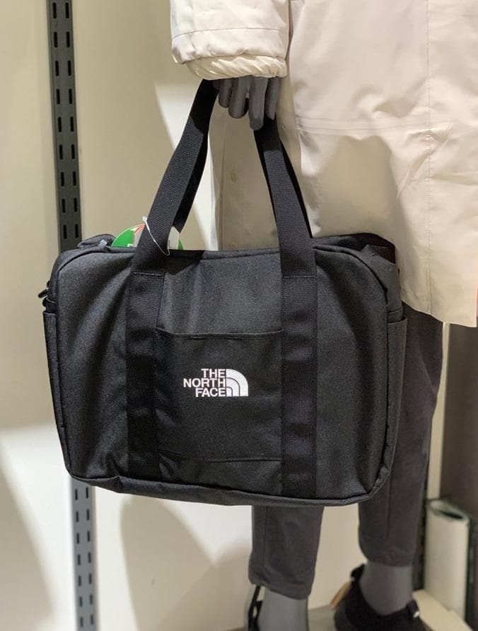 完売！ノースフェイス　ヘリテージ　ボストンバッグ　ショルダーバッグ　BLK