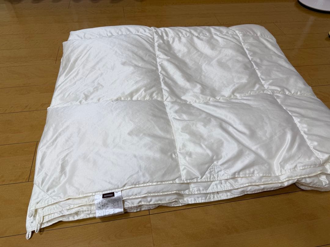ニトリ 羽毛布団 ダブルサイズ