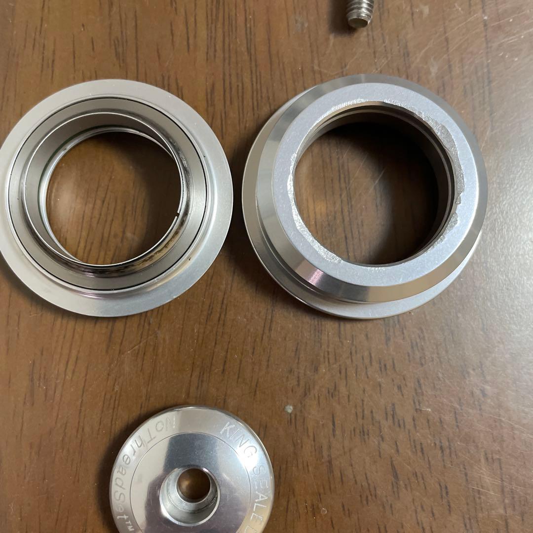 か*ん様 Chris king inset2