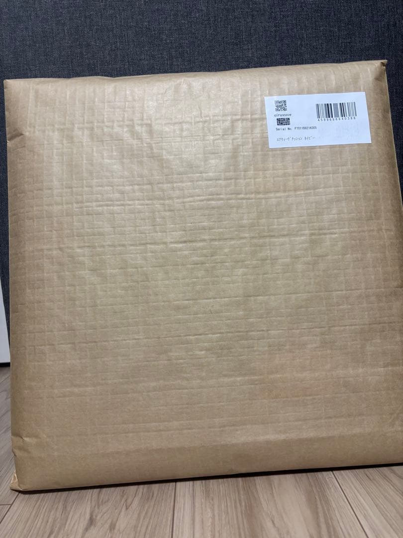 エアウィーブ　クッション　新品未開封