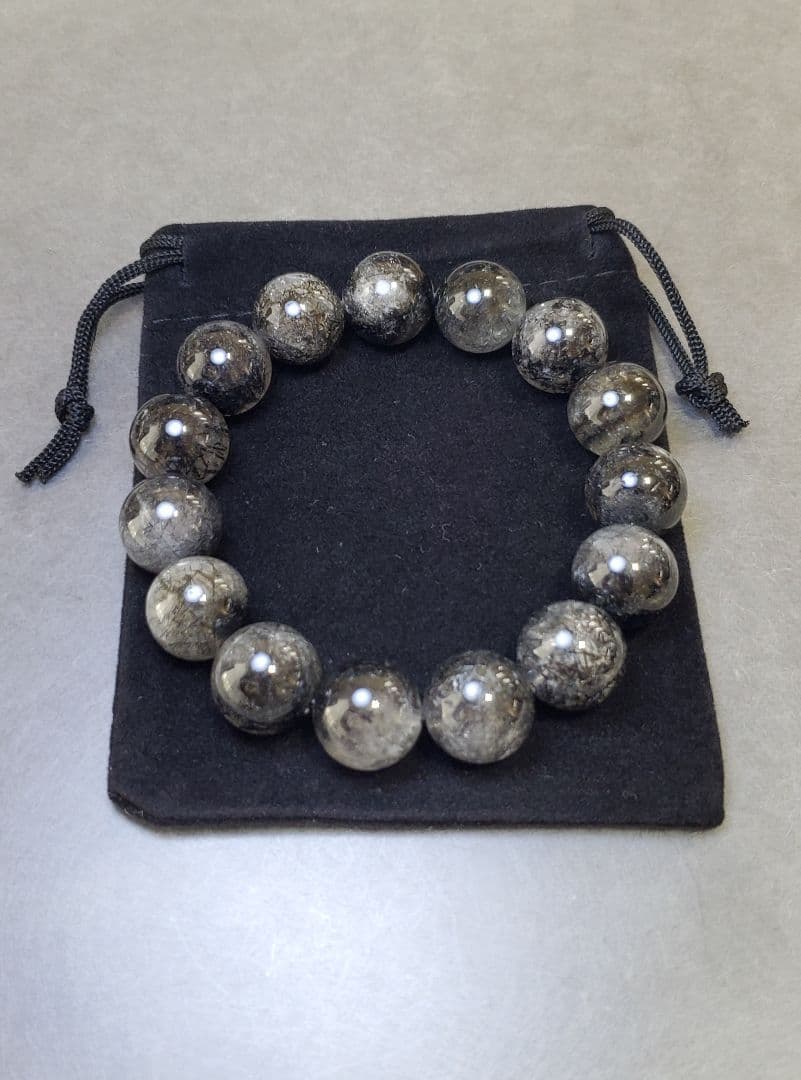 ブラックルチル　ブレスレット