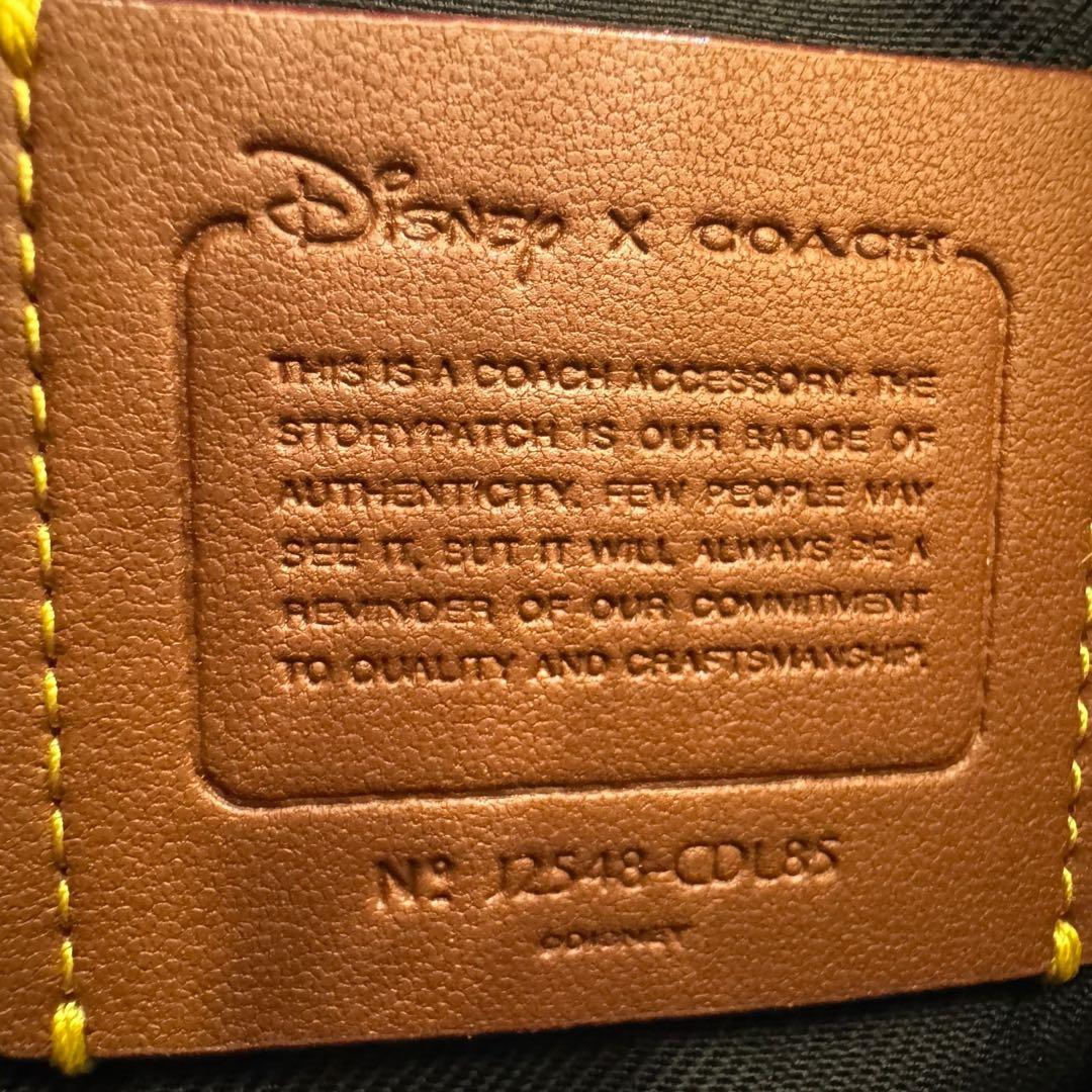 極美品 コーチ ポーチ ディズニーコラボ プルート ブラック 現行