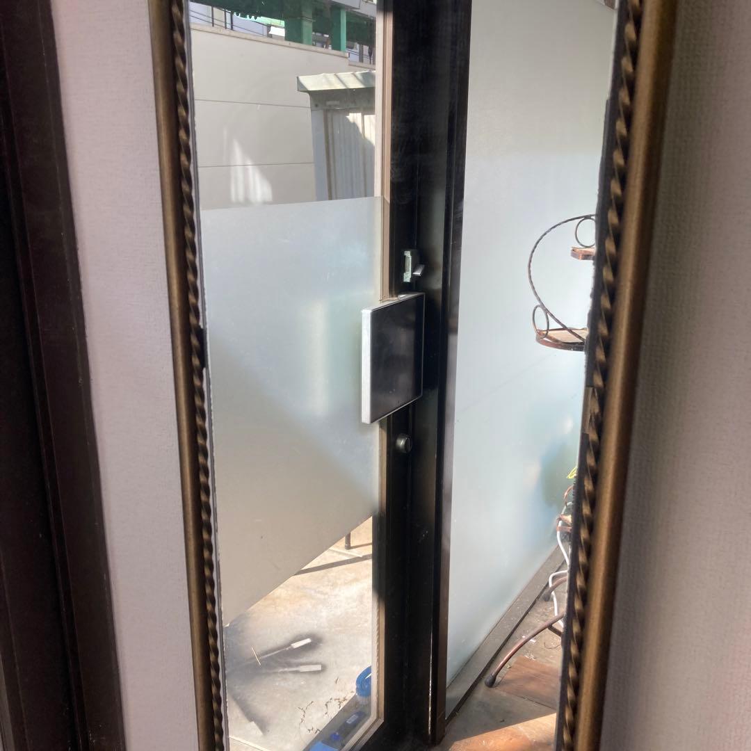 アンティーク　ドレッサー　アイアン　バラ装飾