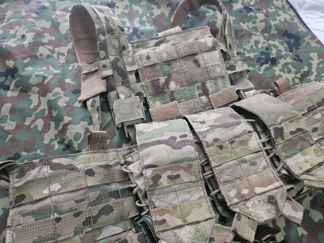 アグレッサーグループ マルチカム チェストリグ 　CSAR