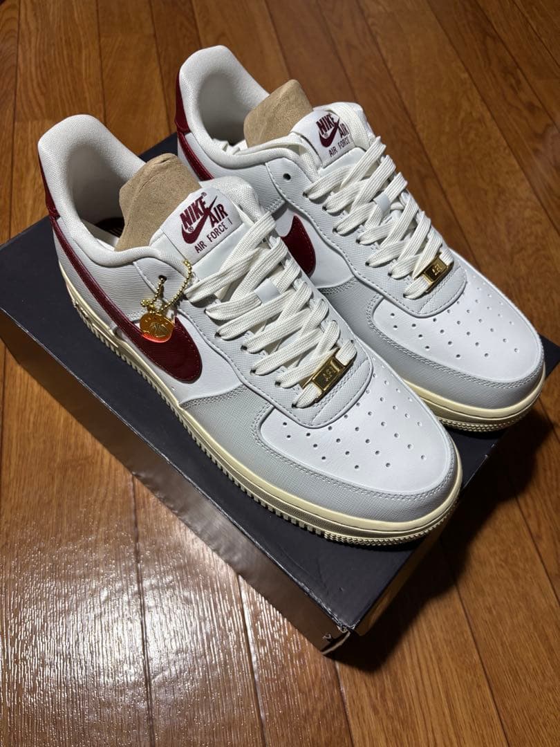 お値下げ★NIKE WMNS AIR FORCE 1 '07 SE 9.5