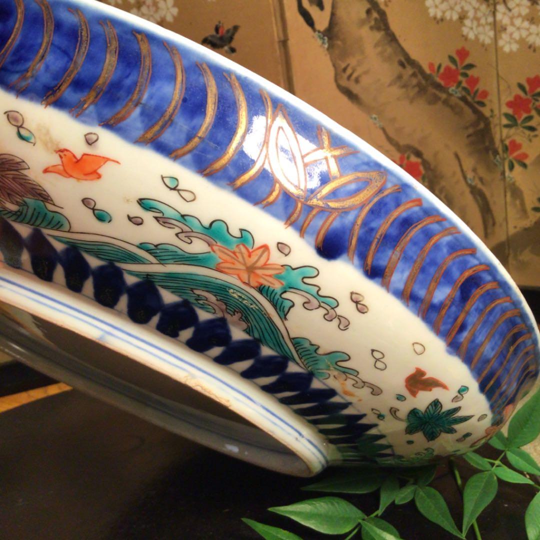 A538 古伊万里　極上金蘭手　窓絵　熨斗に蝶　菊に銀杏　波桜紋様　大皿　1枚