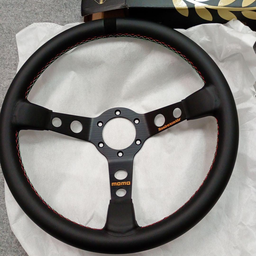 momo 60周年記念 ステアリングホイール