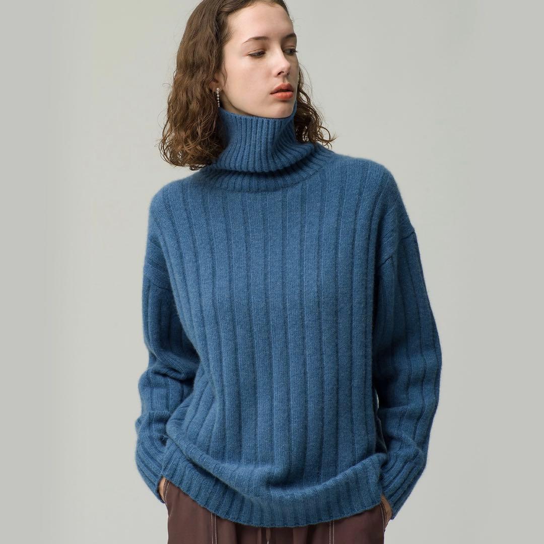 美品 ebure ローゲージカシミア ハイネックリブニットプルオーバー グリーン