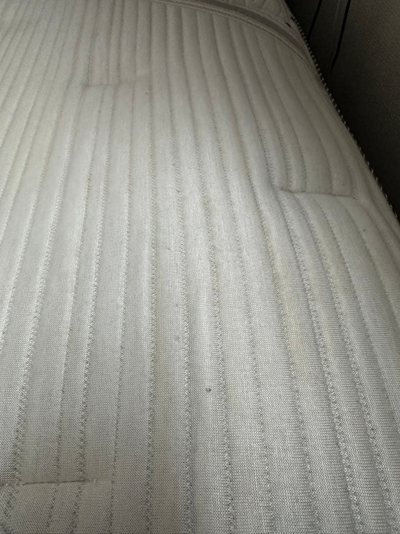 【最終価格】シモンズ　Beautyrest Black クイーンサイズ