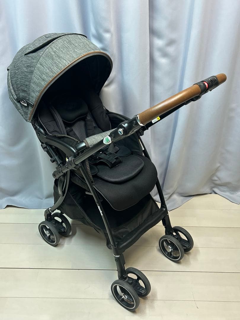 アップリカ　ラクーナビッテクッション 2022年モデル