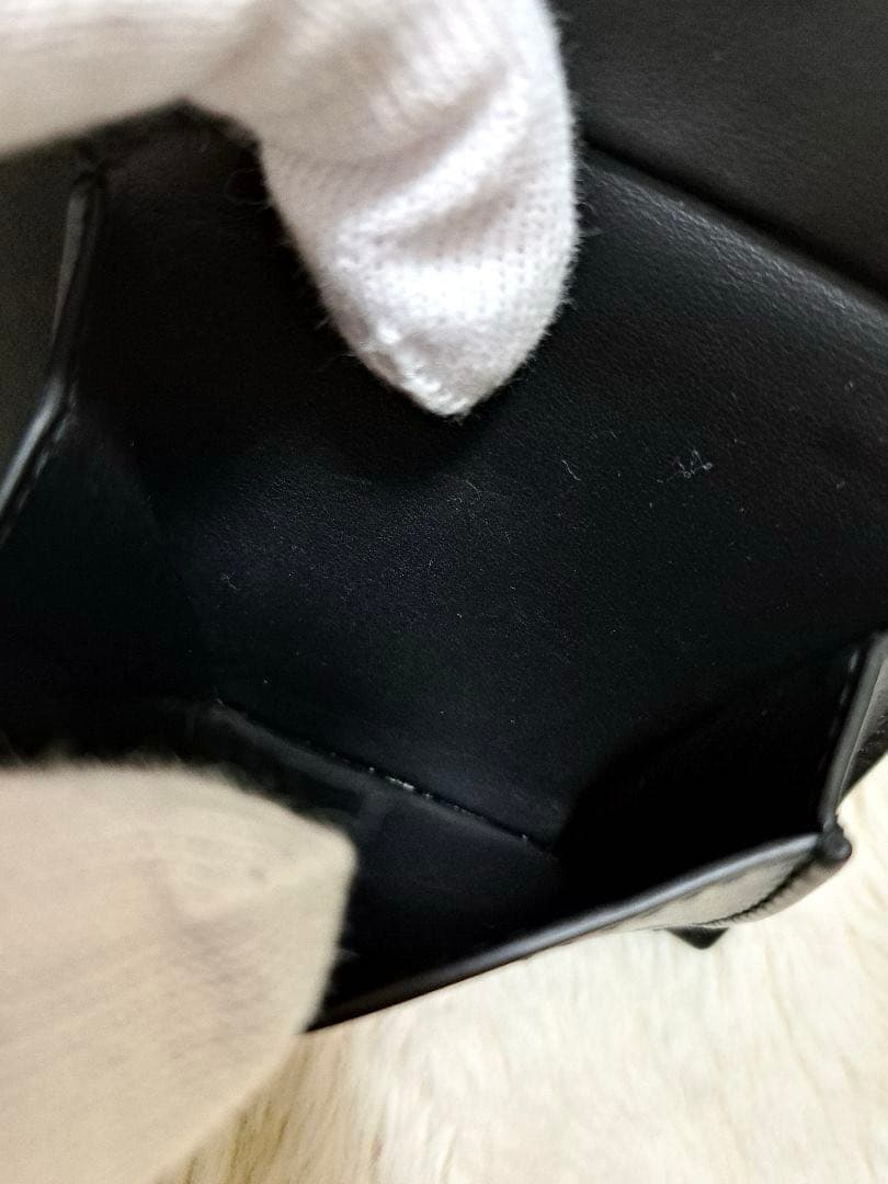 아자아자 ✨極美品　RFID搭載✨ボッテガ　二つ折り　カセット　小銭入れ