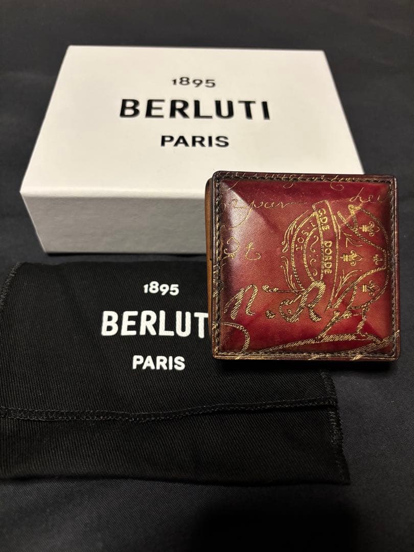 値下げ最終！Berlutiケース　カヤ