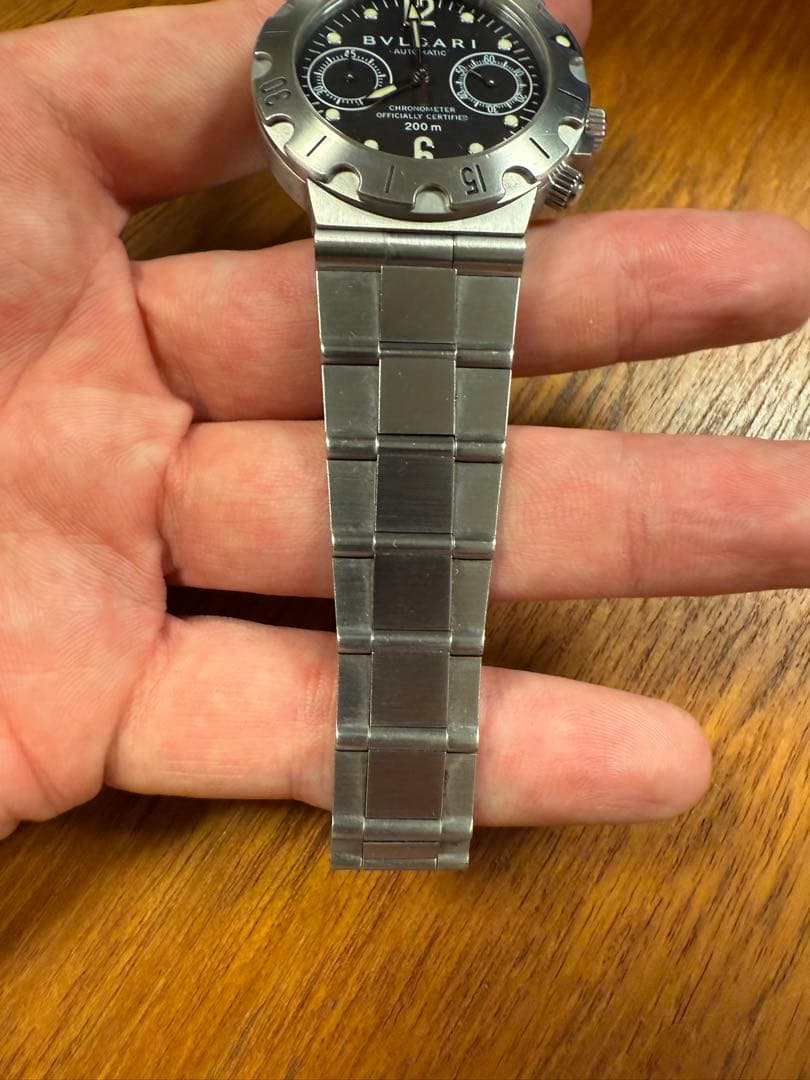 ブルガリ ディアゴノ スクーバ クロノ SCB38S メンズ