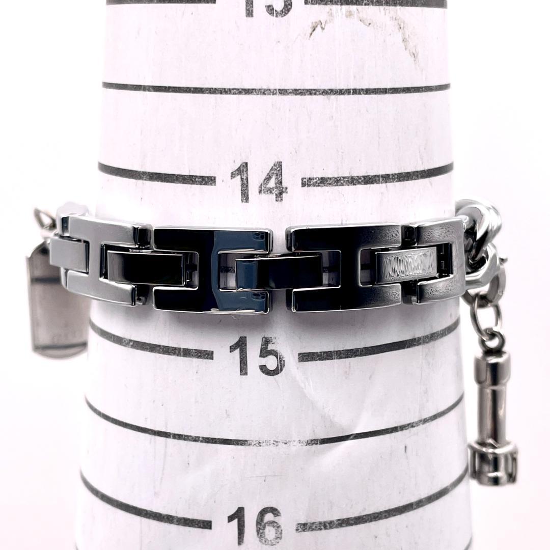 グッチ 107 レディース 時計 Gフェイス チェーン シルバー文字盤 稼動