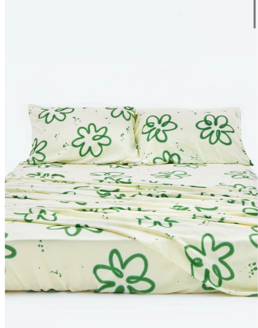 SUKU  セミダブル　ボックスシーツ　ベッドカバー