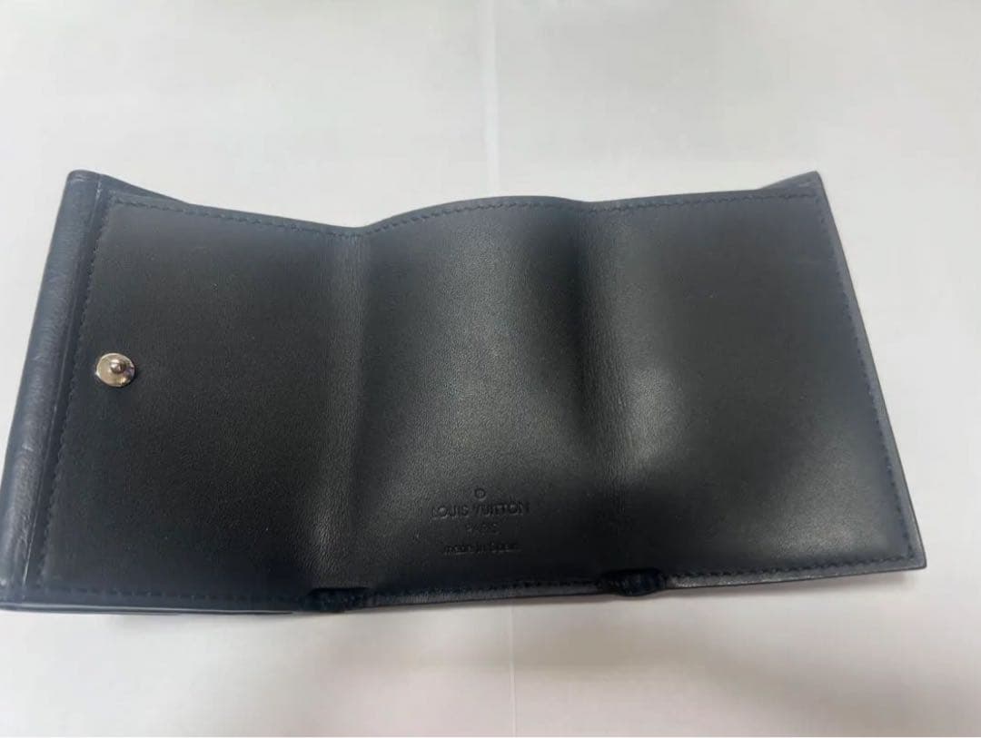 LOUIS VUITTON ディスカバリーコンパクトウォレット